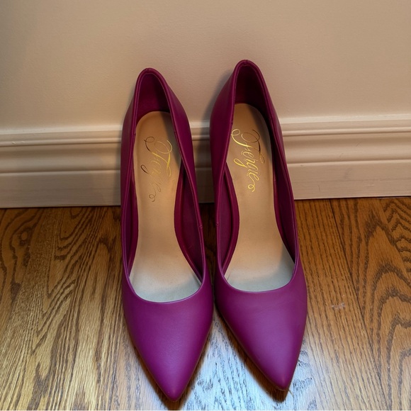 Fergalicious Magenta High Heel Pumps with Pointed Toe - Picture 4 of 13